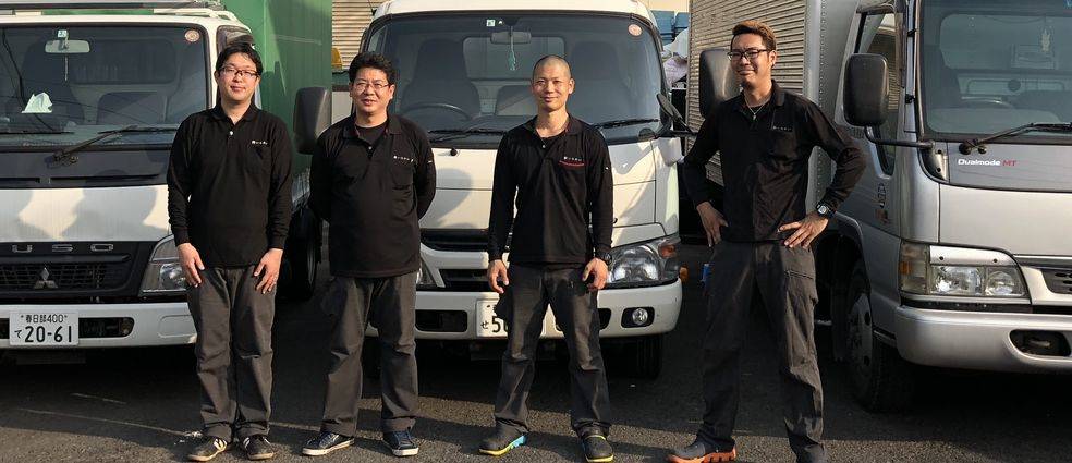 スタッフ集合写真